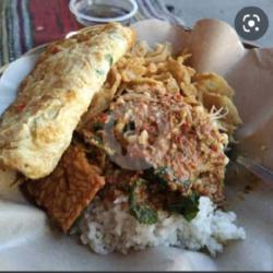 Nasi Pecel Telor Dadar/cepelok