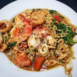 Indomie Aceh Seafood Goreng / Kuah / Tumis