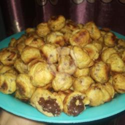 Soes Kering Coklat