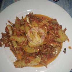 Sambal Ikan Teri Kentang