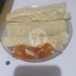 Kue Ikan Kukus