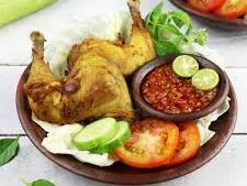 Pecel Ayam & Ayam Bakar Sambal Mentah, Lapangan Markas