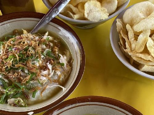 Bubur Ayam Dan Kupat Tahu Mang Ade, Kp.Cikeleng Babakan No.38