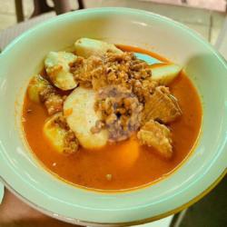 Lontong Gule Kacang Ijo