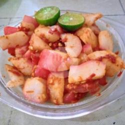 Rujak Jambu Sambel Terasi