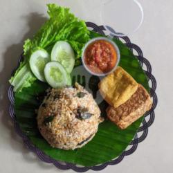 Nasi Tutug Oncom Kemangi