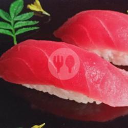 Maguro Nigiri (tuna 2 Pcs)