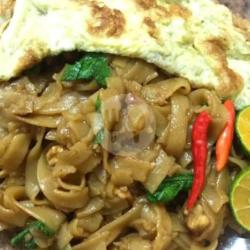 Kwe Tiau Goreng   Telor