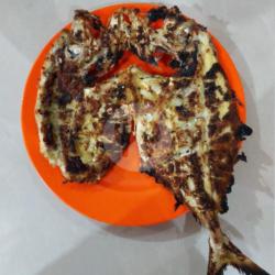 Ikan Kuwek Bakar