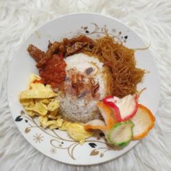 Nasi Uduk Sederhana