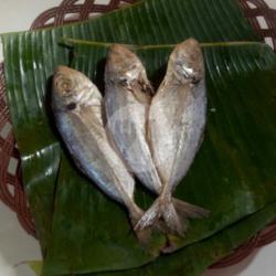 Ikan Asin Selar Goreng