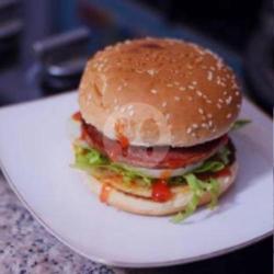 Burger Plus Keju