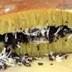 Terang Bulan Coklat Keju