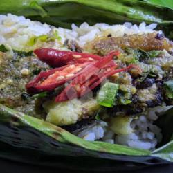 Nasi Uduk Bakar - Ikan Tongkol Pedas