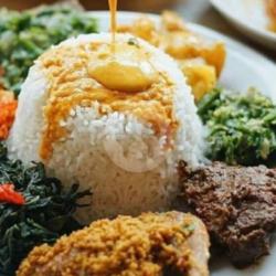 Paket Nasi Padang Rendang