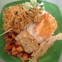 Nasi Campur Lauk Usus   Teh