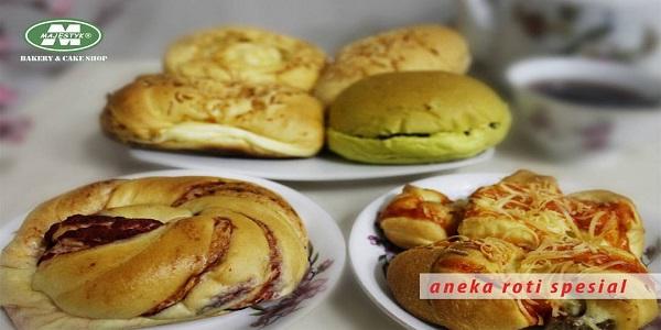 Majestyk Bakery & Cakes Shop, Gatot Subroto