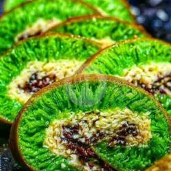 Special Martabak Gulung Pandan Vanilla Keju