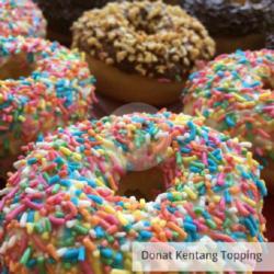 Donat Kentang Topping