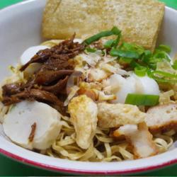 Bakmi Kepiting