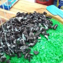 Martabak Bangka Pandan Oreo Susu