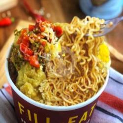 Indomie Ayam Fillet Sambal Ireng