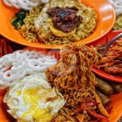 Indomie Pedas Extra Mantap Polos