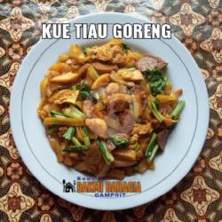 Kue Tiau Goreng