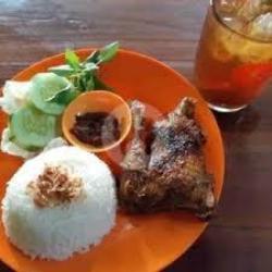 Ayam Bakar   Nasi Free Teh Obeng