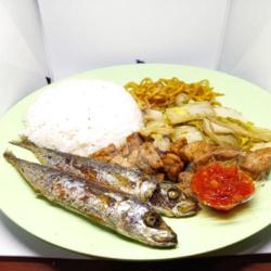 Nasi Campur Pindang 2 Biji