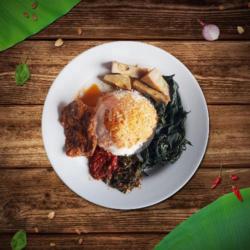 Nasi Rendang   Tahu   Kerupuk Putih