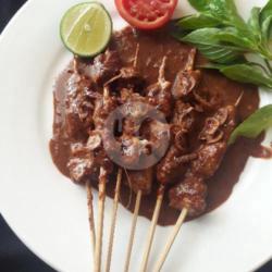 Sate Ayam Bumbu Kacang