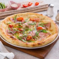 Pizza Parma Ham With Horenzo