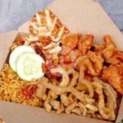 Paket Indomie Kulit Crispy   Usus Crispy