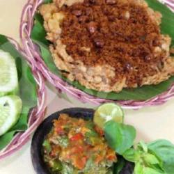 Telor Dadar Serundeng   Sambel Jontor