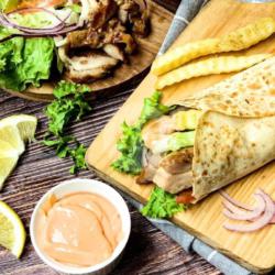 Spicy Shawarma Chicken Roll
