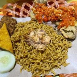 Indomie Ayam Sambal Geprek