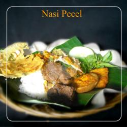 Nasi Pecel Campur