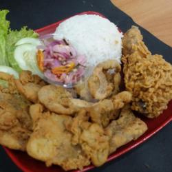 Jumbo Kulit Ayam Pentung Sambel Matah