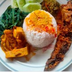 Nasi Ikan Lele Balado