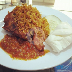 Nasi Ayam Goreng Taliwang