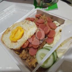 Nasi Goreng Ayam Sosis Telur Ceplok