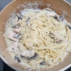 Spaghetti Creamy Mushroom