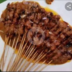 Sate Ayam Campur Bumbu Kacang