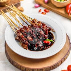 10 Tusuk Sate Maranggi Kambing   Sambal Kecap