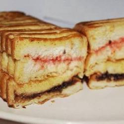 Roti Bakar 2 Rasa