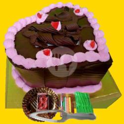 Kue Ultah Blackforest Love Uk 15x15