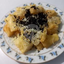 Singkong Crispy Keju Mesis Susu