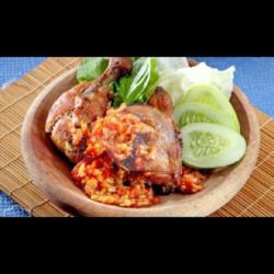 Nasi Penyetan Ayam Goreng (sambal: Bawang/terasi/pencit)