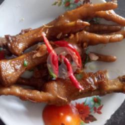 Ceker Ayam Semur